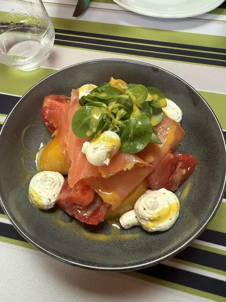 Christina T_L'Auberge du Pas de Vent_Pouillon_review