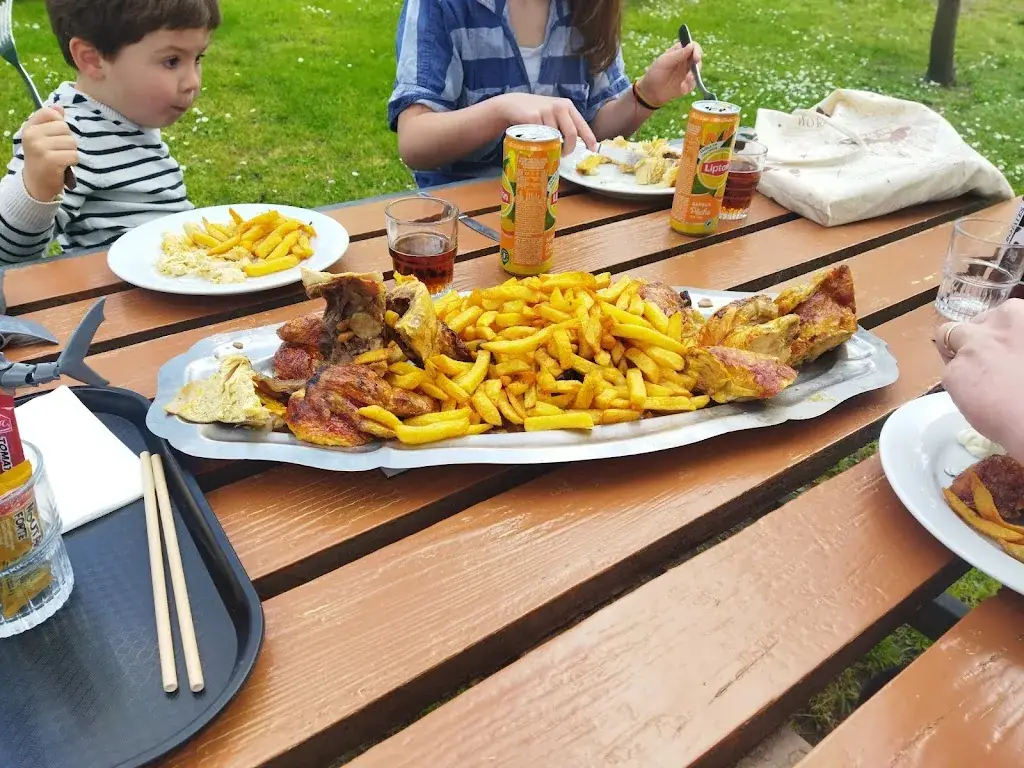 Rôtisserie Du Val De L'eyre_Mios_slider_image_2