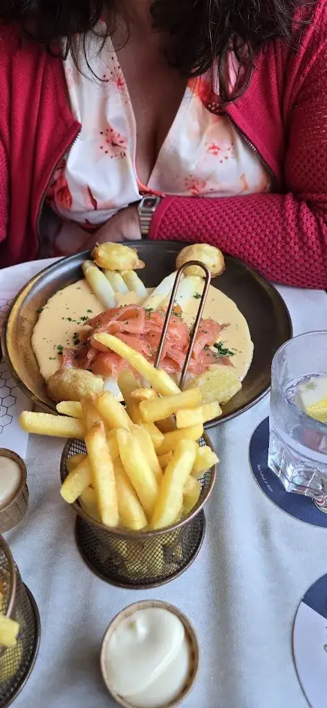 Ingrid Horvers_Le Ciselin_Annecy_review