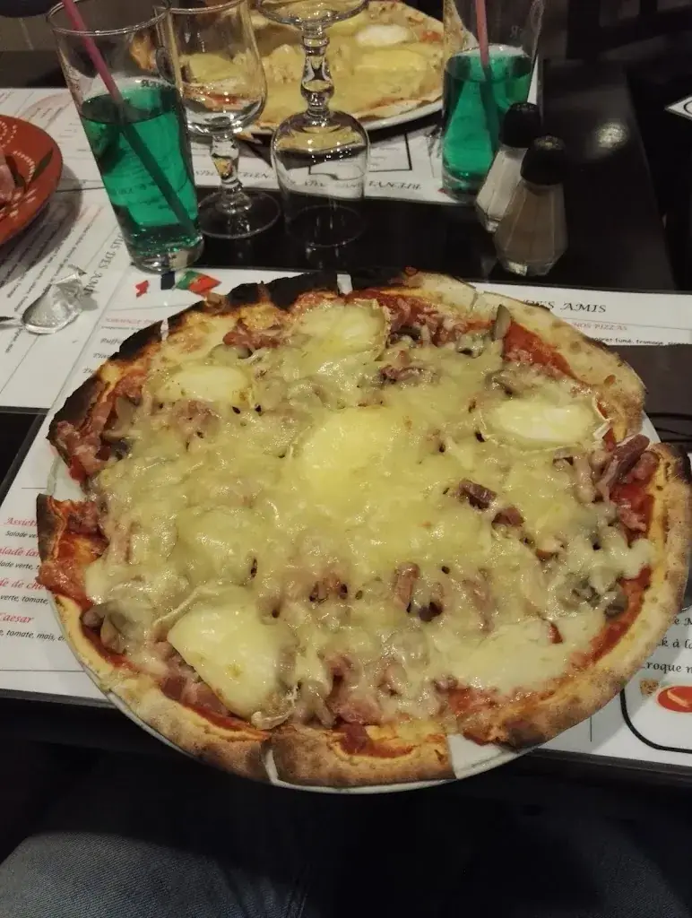 Au Rendez Vous des Amis ristorante a Mios