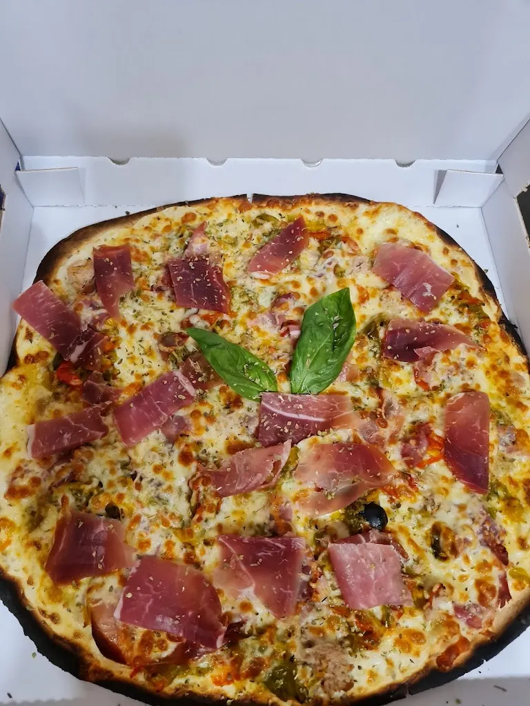 Dolce Pizza_Mios_slider_image_2