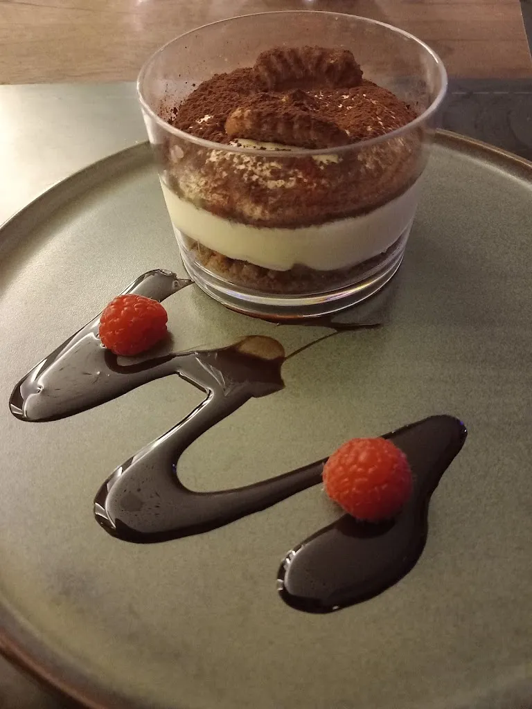 Menu_Mios Restaurant & Lounge_Austria_image_2