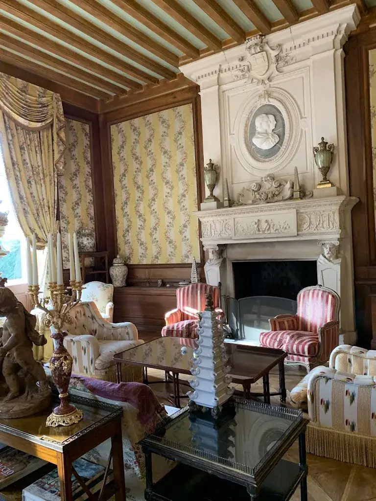 Paul Conolly_Château de Mirambeau_Mirambeau_review