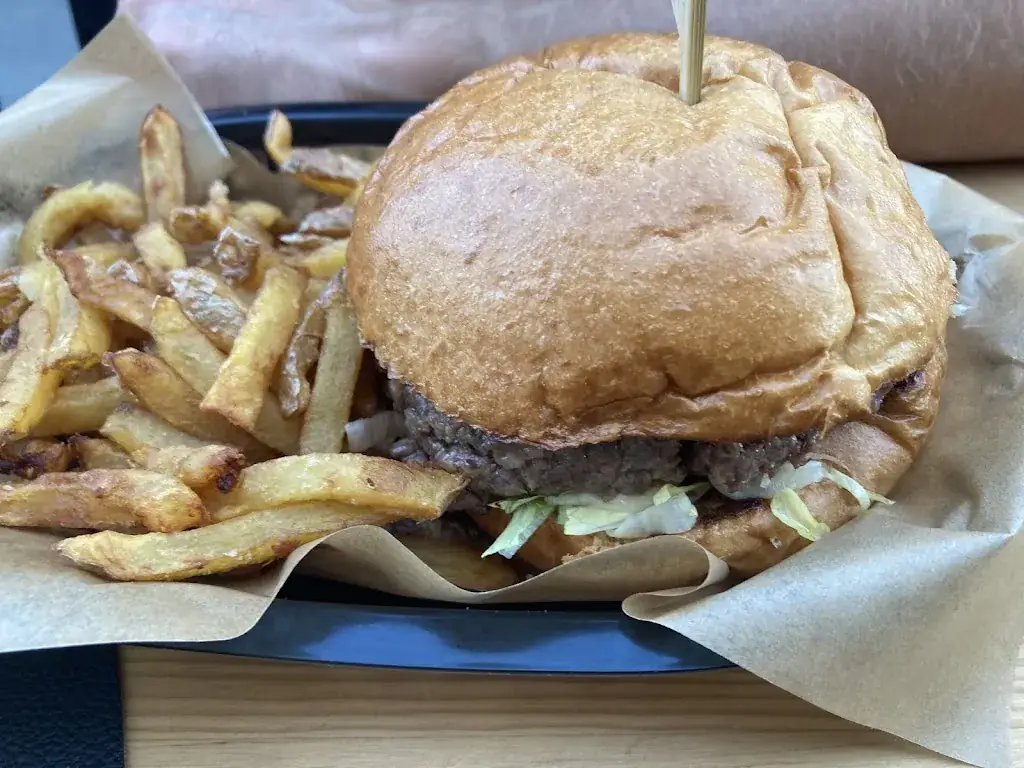 celine Caillet_Le BBC_Miramont-de-Guyenne_review