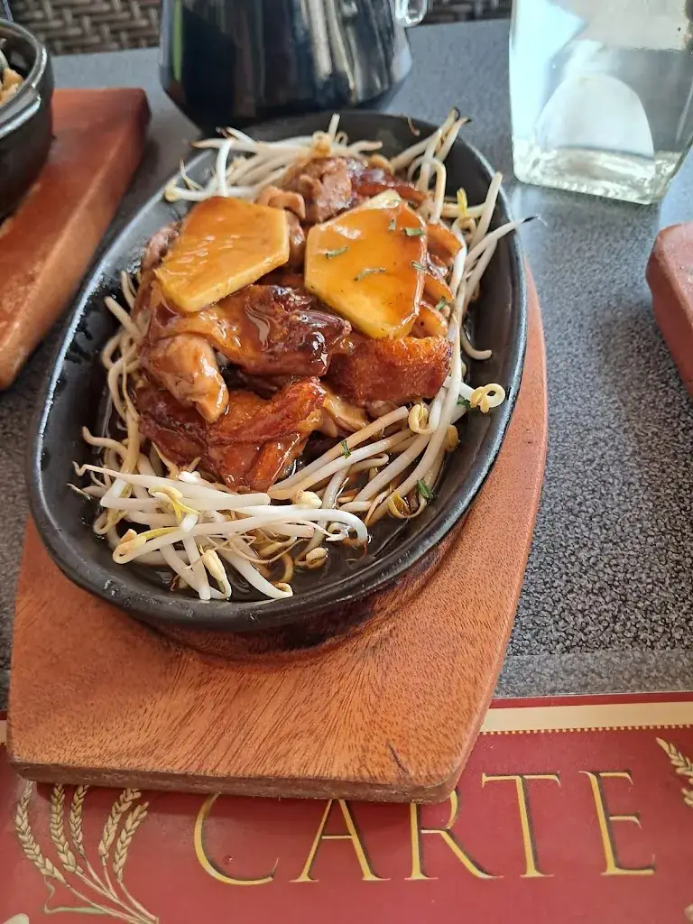 Alexandra_Les Baguettes D Or_Miramont-de-Guyenne_recensione