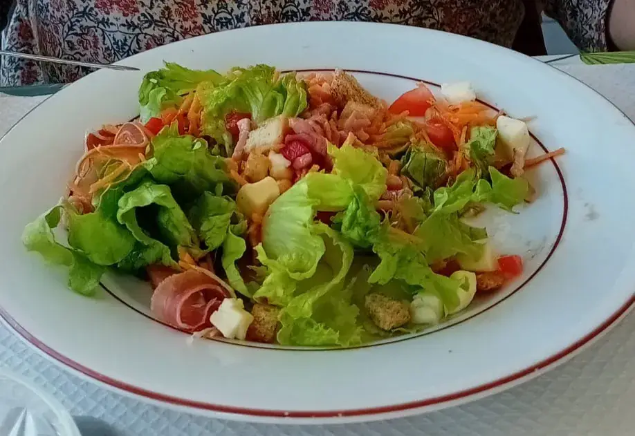 Brigitte Lemarié_Auberge des Bastides_Saint-Pardoux-Isaac_review