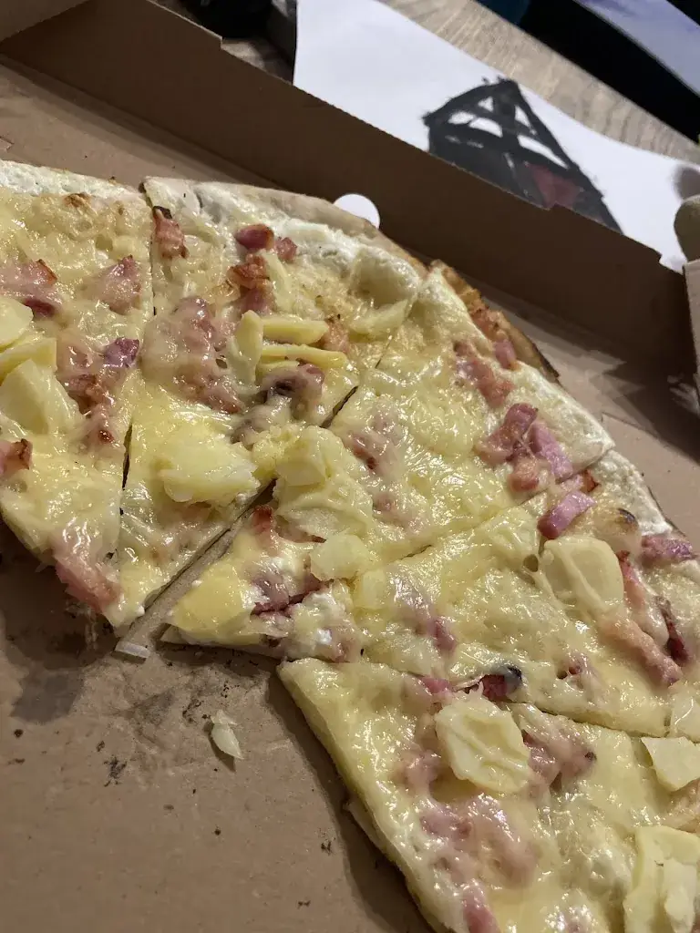 Bryan Ribeiro_Le Petit Coin Pizza_Miramont-de-Guyenne_review