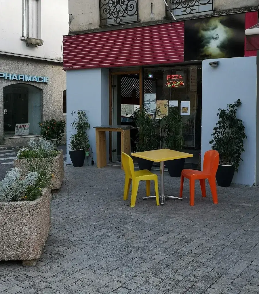 Le Petit Coin Pizza restaurante en Miramont-de-Guyenne