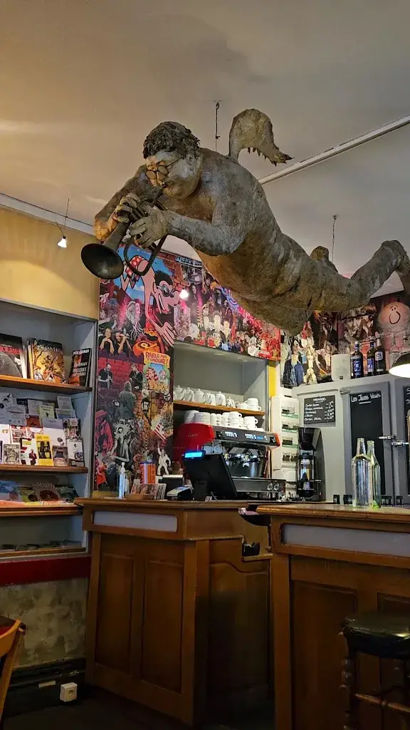 Chris Osborne_Le Café du Boulevard_Melle_review