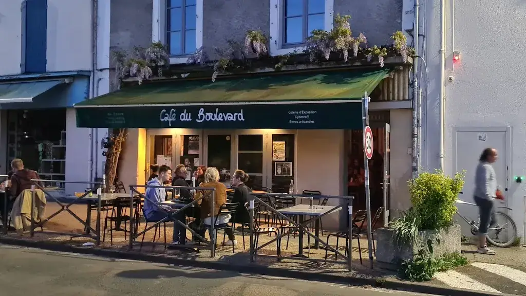 Le Café du Boulevard restaurant in Melle