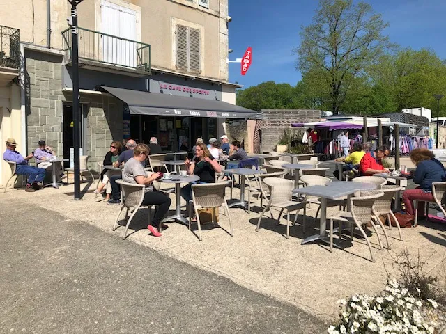 National Spring West Bromwich_LE CAFE DES SPORTS_Melle_review