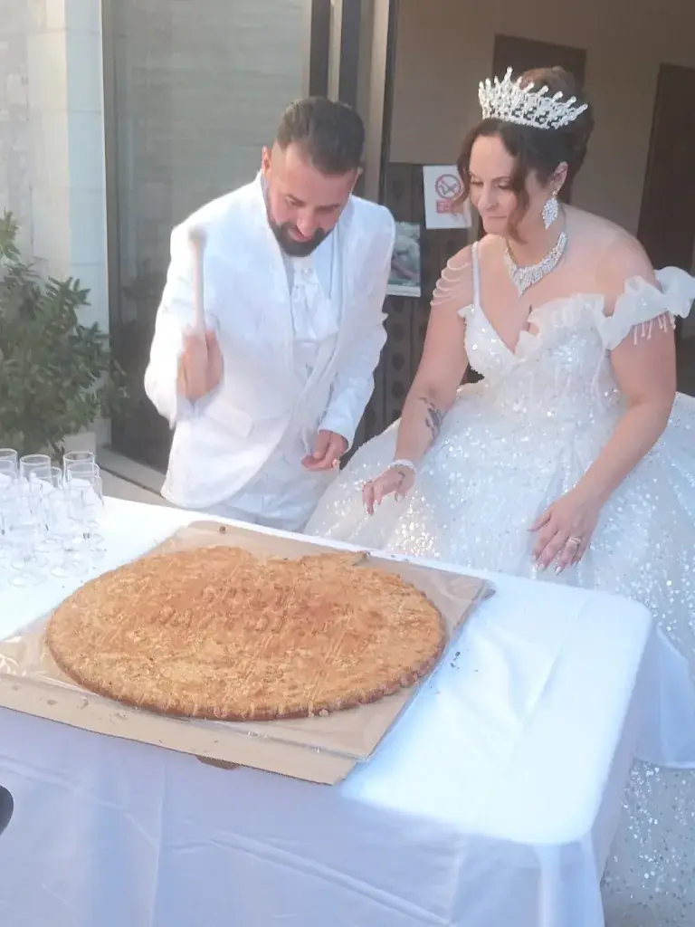 Julie Maillard_La Promenade_Mirebeau_review