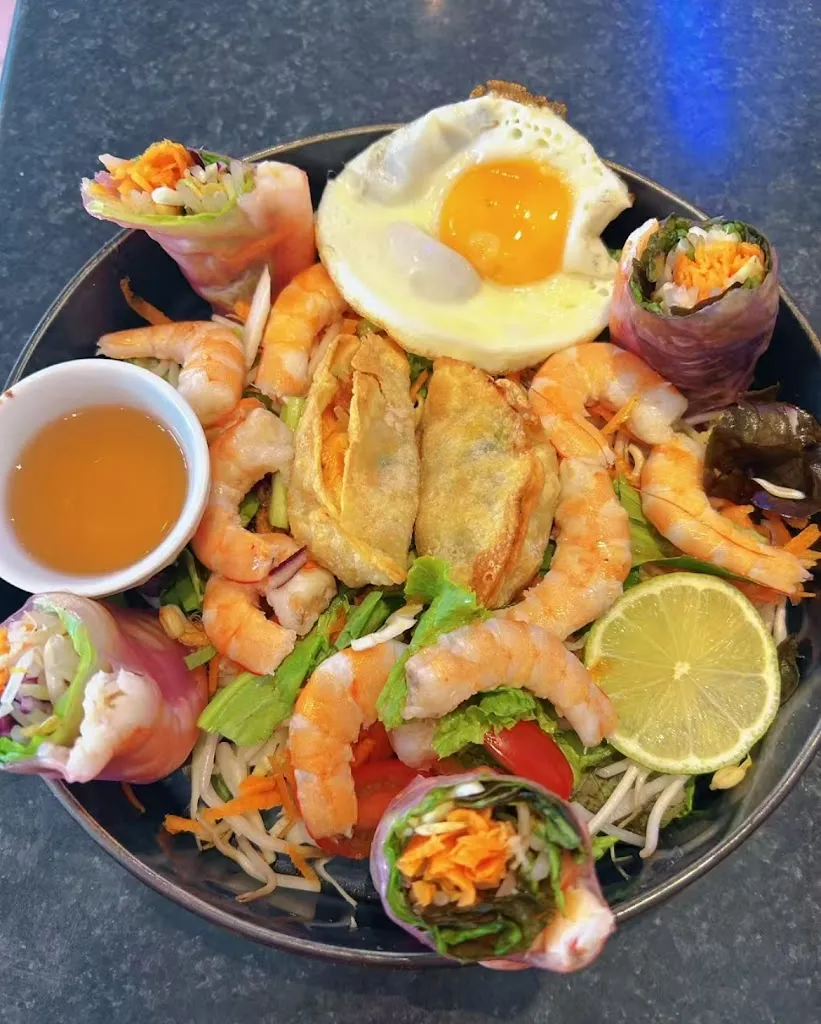 XIONGDI HAO_RESTAURANT LE MIREBEAU_Bourges_review