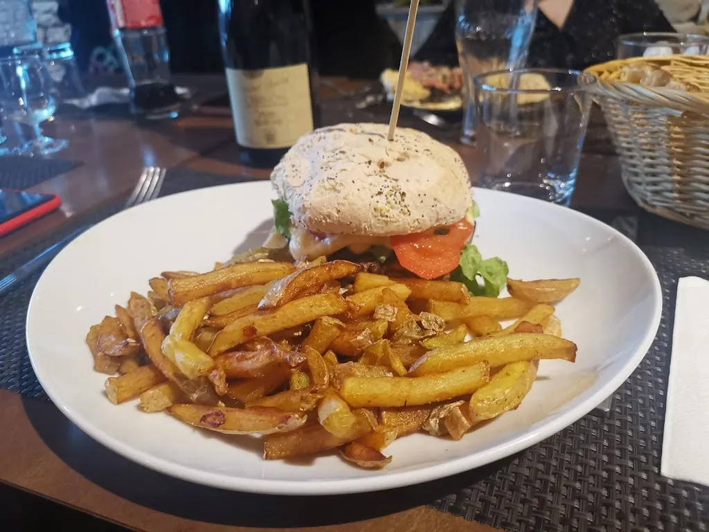 L'AUBERGE DU LAC_Moncontour_slider_image_2