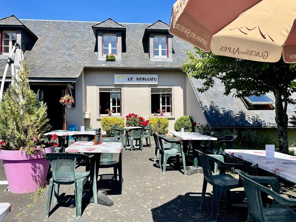 Auberge Le Beaulieu (Cantal) restaurant in Beaulieu