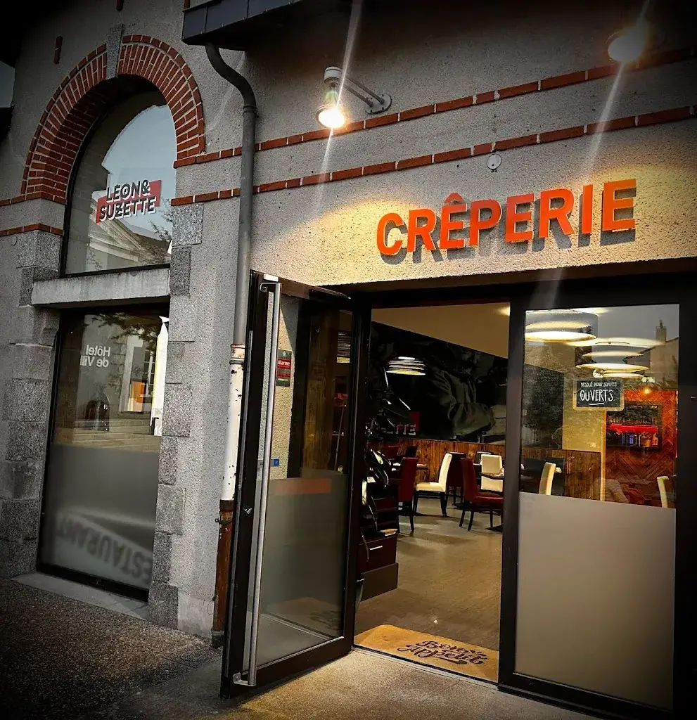 Crêperie bar Léon & Suzette restaurant in Moncoutant-sur-Sèvre