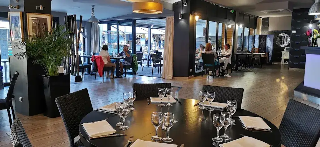 Le Bistrot de la Mer restaurant in Mimizan