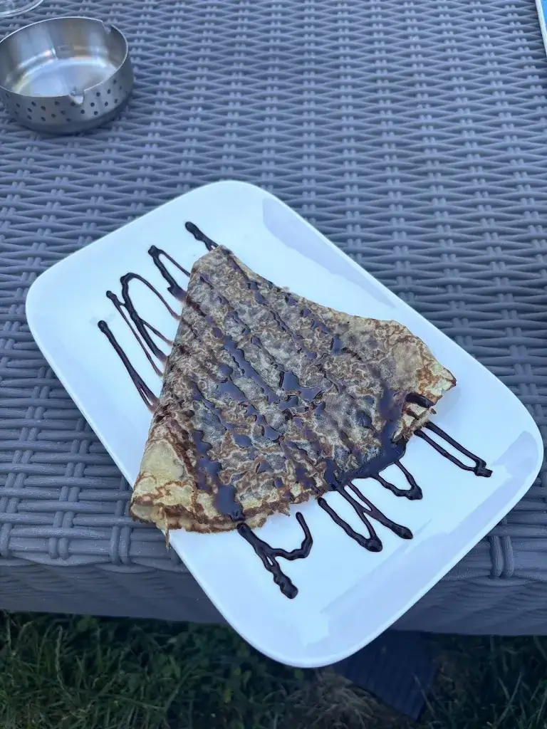 Clément_Restaurant Le Bistrot Gourmand Outre Val_Julien_review