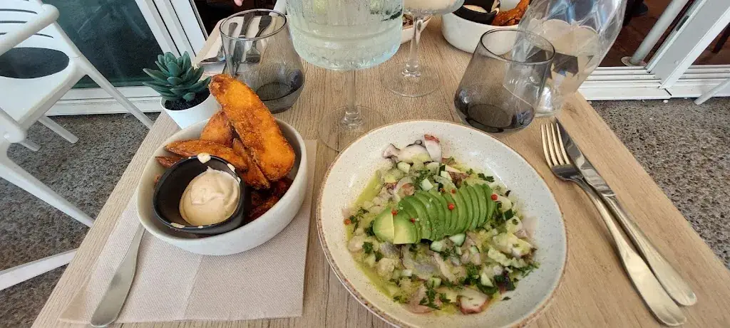 Remy Tozzo_Crudo_Mimizan_review