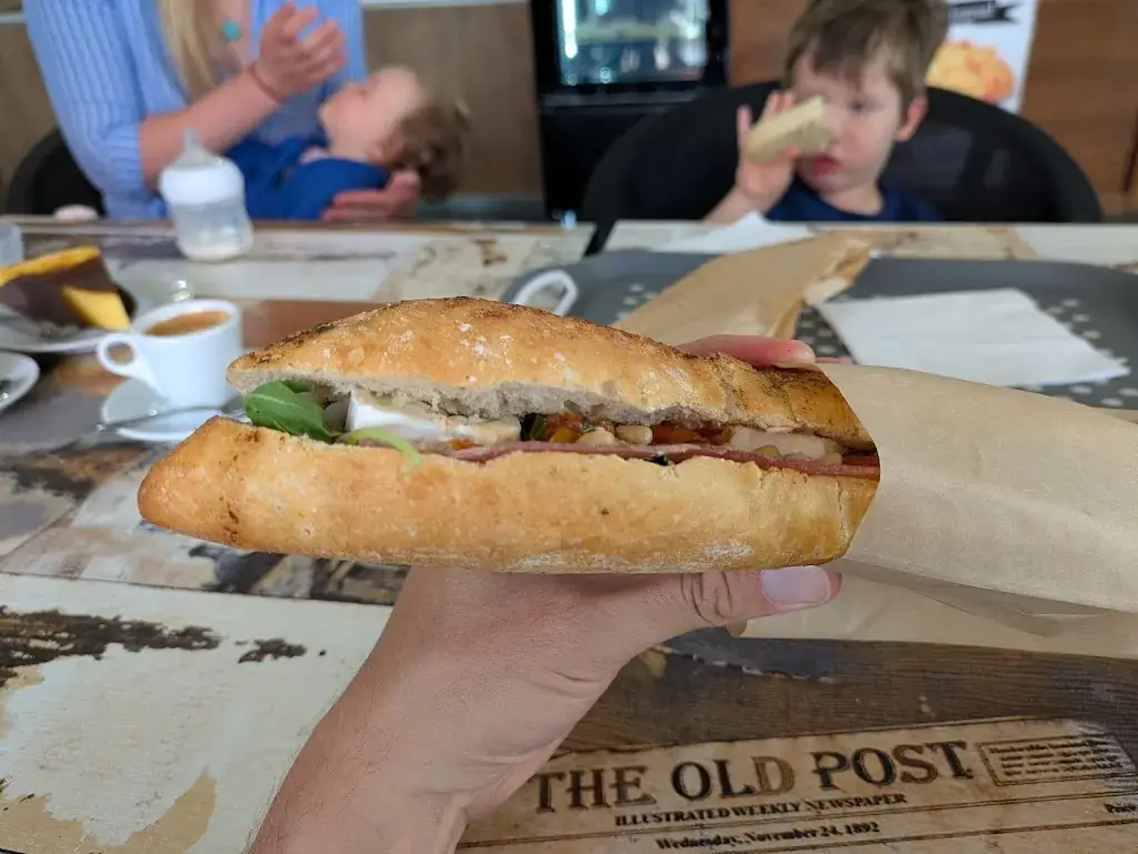 Lindsay Jarvis_La Mimizane_Mimizan_review