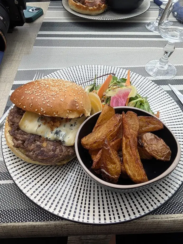 Chris Opie_Bistrot le J'EM_Lans-en-Vercors_review