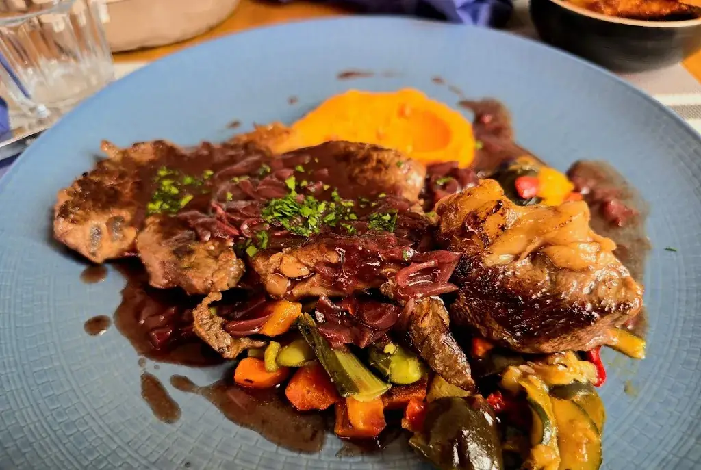 Yan Paquette_Bistrot le J'EM_Lans-en-Vercors_review