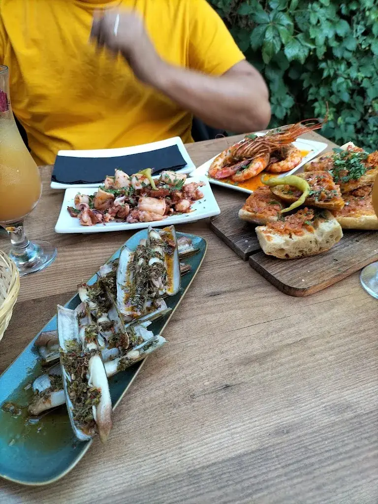 Menu_L'Orchestra_Mimizan_image_8