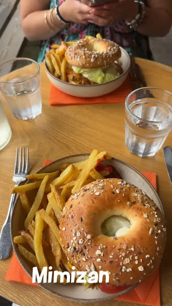 Emlux_Le Miam Miam_Mimizan_review