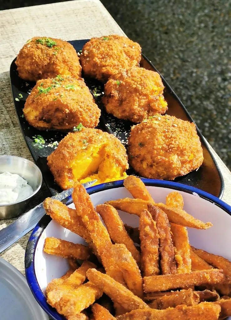 Manon Duport_BRO'CHETTES_Mimizan_review