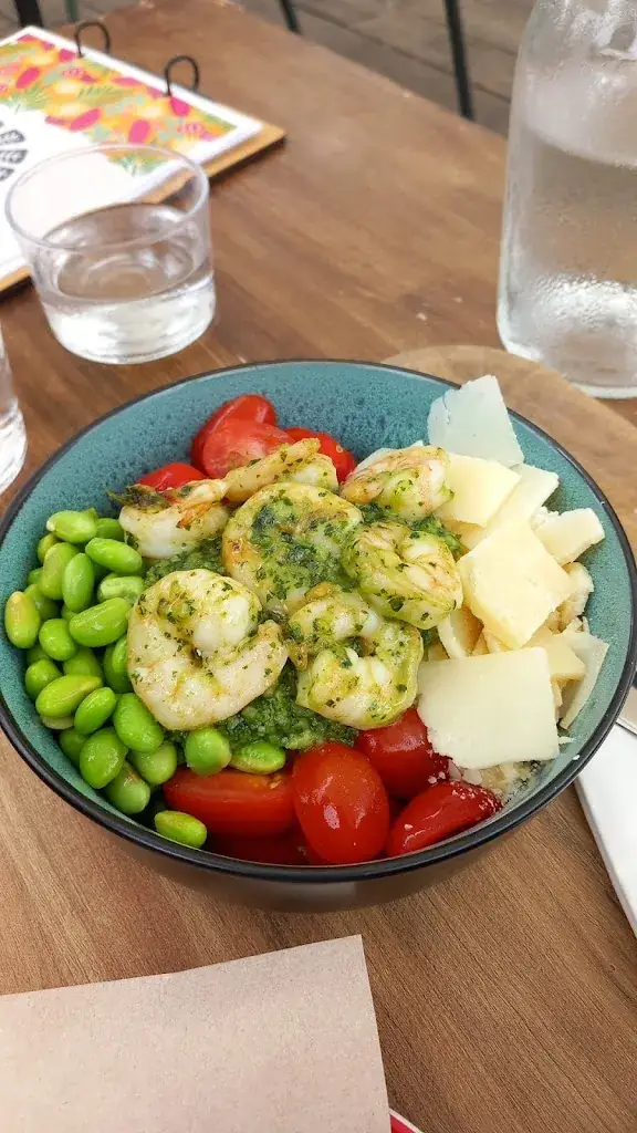 Tinne Grolus_L’ Açaï Tropical Café_Mimizan_recensione