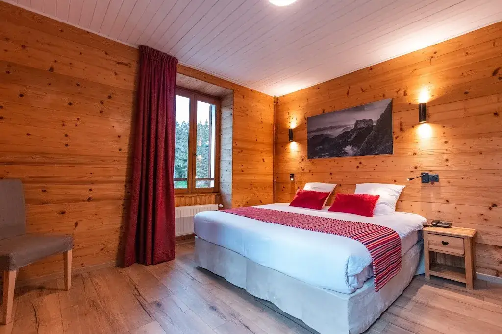 Auberge de la Croix Perrin_Lans-en-Vercors_slider_image_3