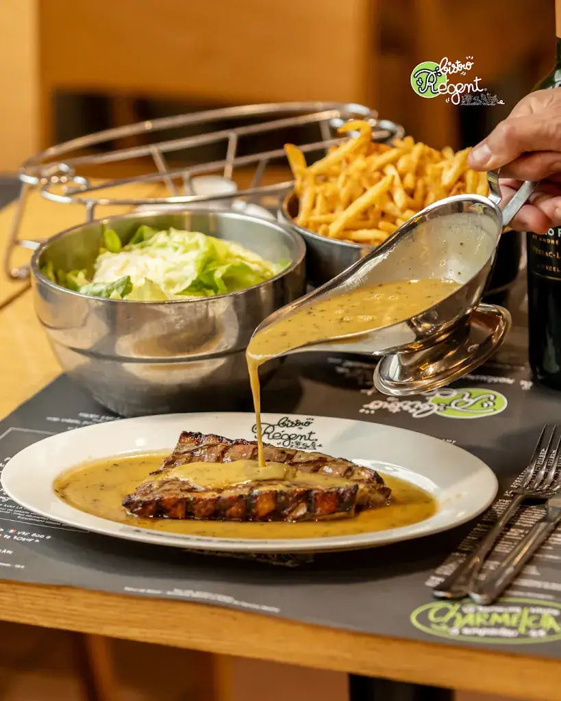 Bistro Regent Mimizan restaurant in Mimizan