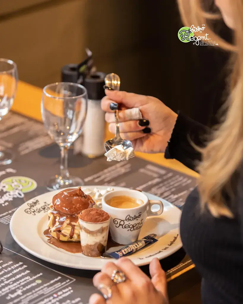 Bistro Regent Mimizan_Mimizan_slider_image_2