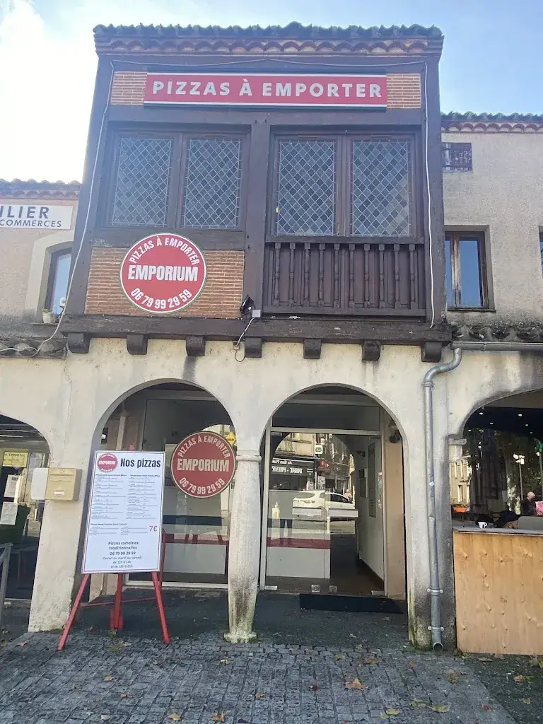 Emporium restaurant in Monsempron-Libos