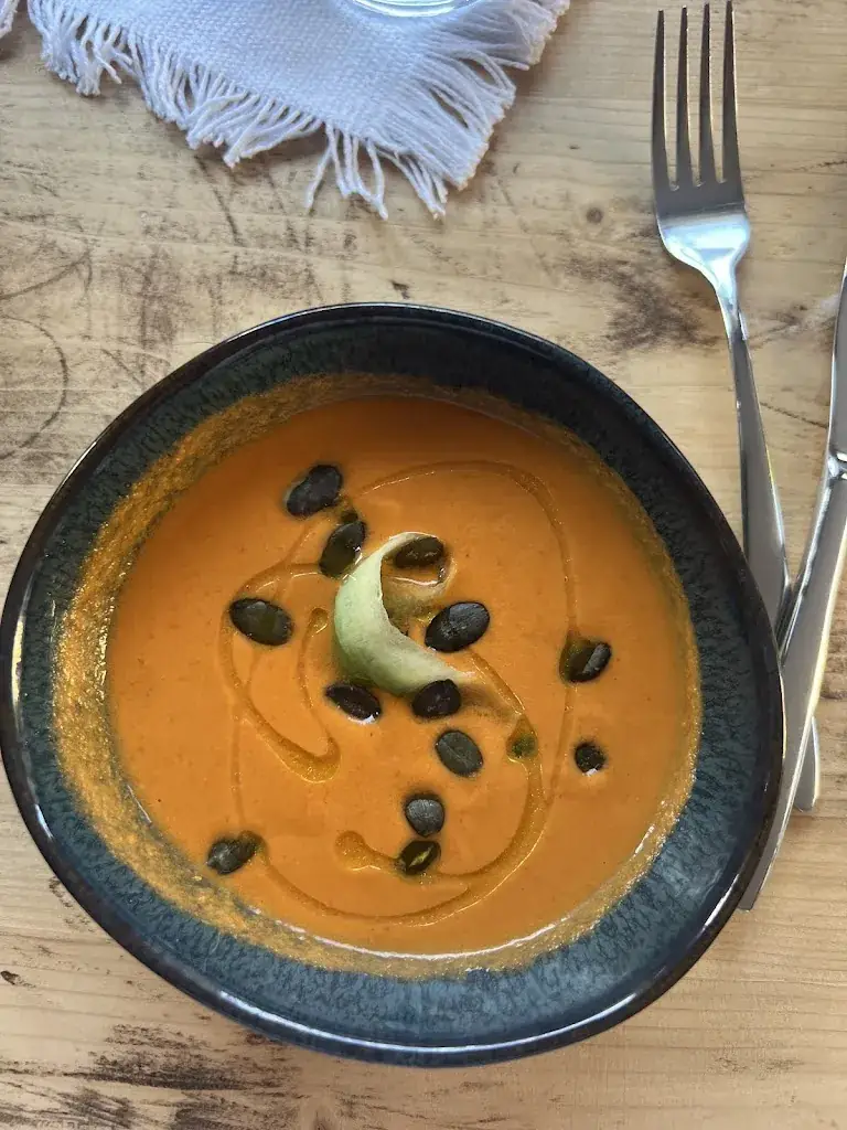 Howard Pullman_Le Patio Monségur_Monségur_review