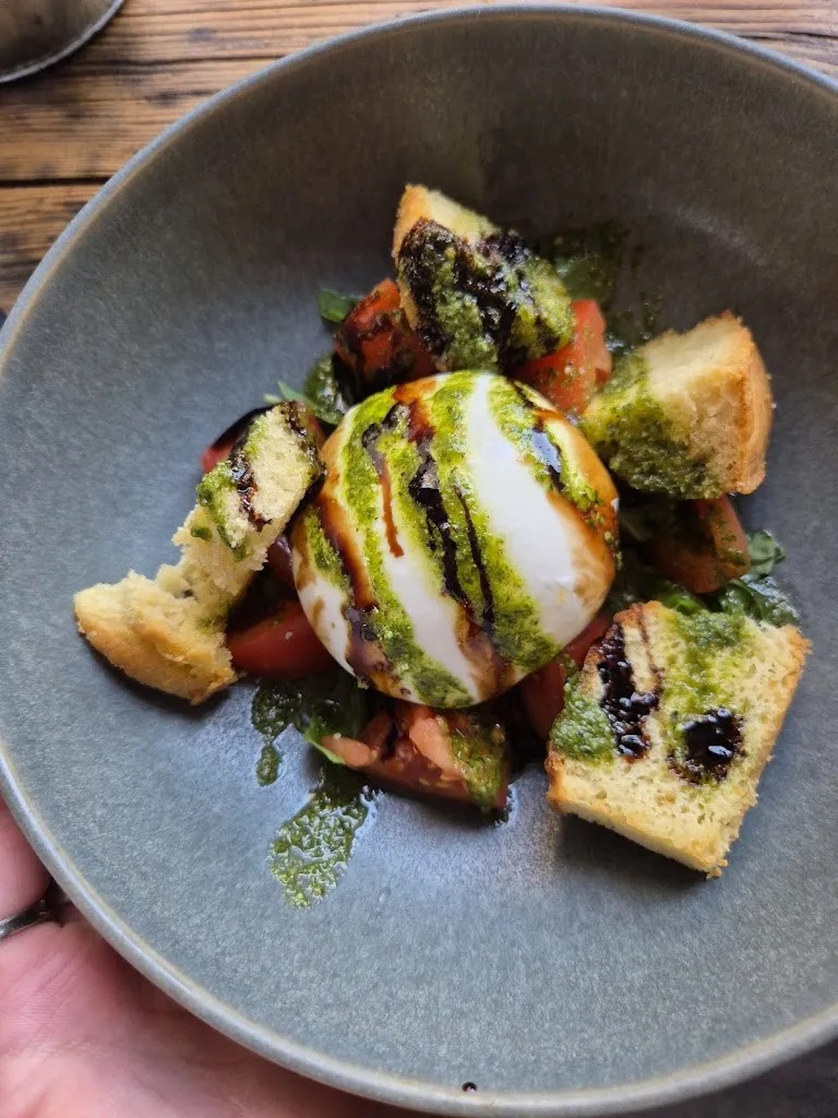 La Barrique et la Fillette_Monségur_slider_image_3