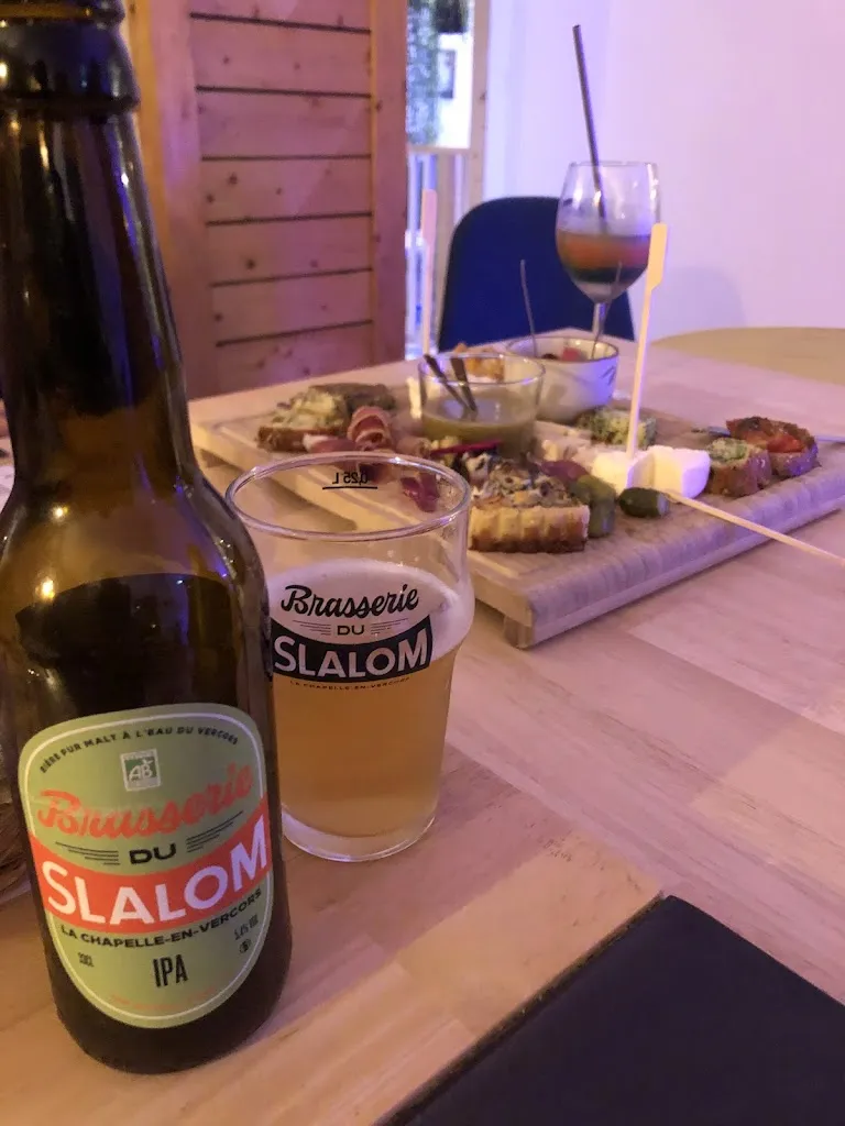 Flo K_L'Interlude_Lans-en-Vercors_review