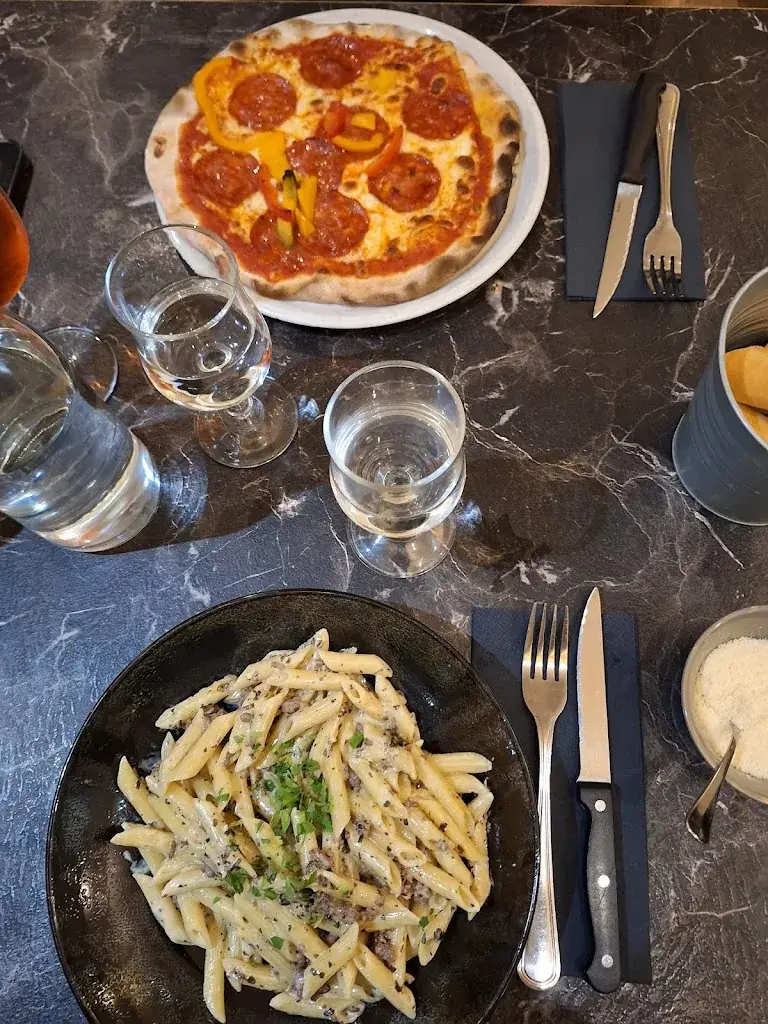 La Toscane_Montbron_slider_image_3