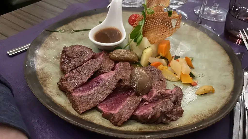 Menü_Bucket's Auberge Inn_Montazeau_Bild_7