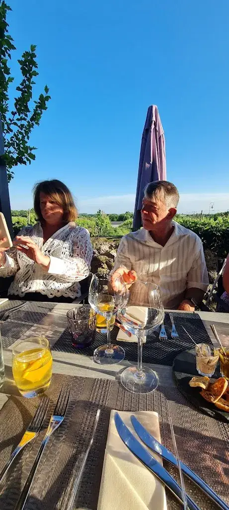 Stephanie Bickers_Bucket's Auberge Inn_Montazeau_Bewertung