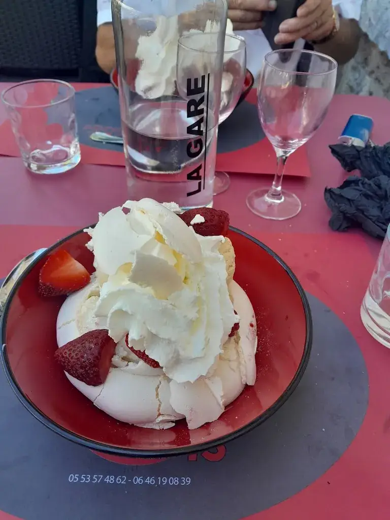 Marie-Louise Daniel_Restaurant La Gare_Vélines_avis