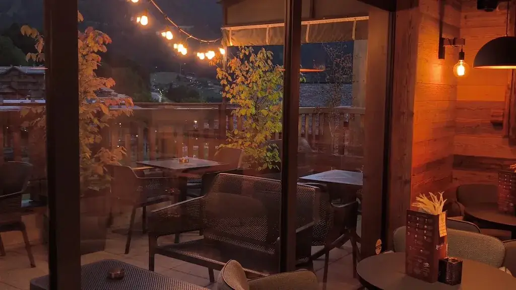 Les 2 mules - Restaurant La Clusaz_Clusaz_slider_image_2