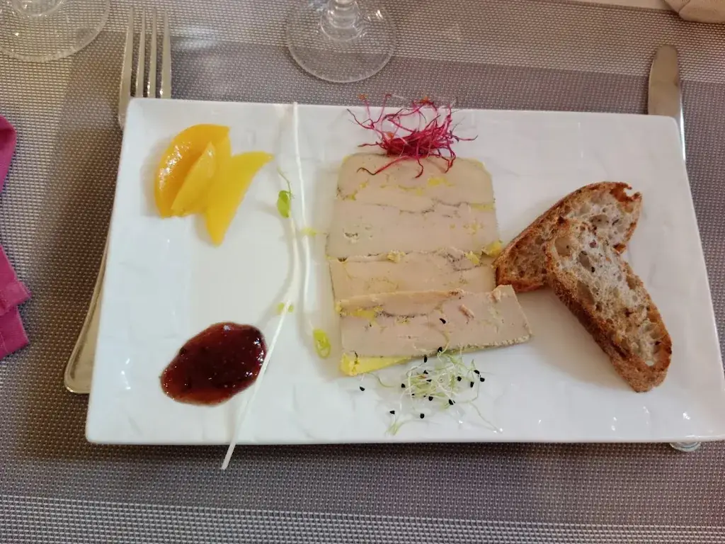 isabelle brechou_Au Bon Coin_Lons_recensione