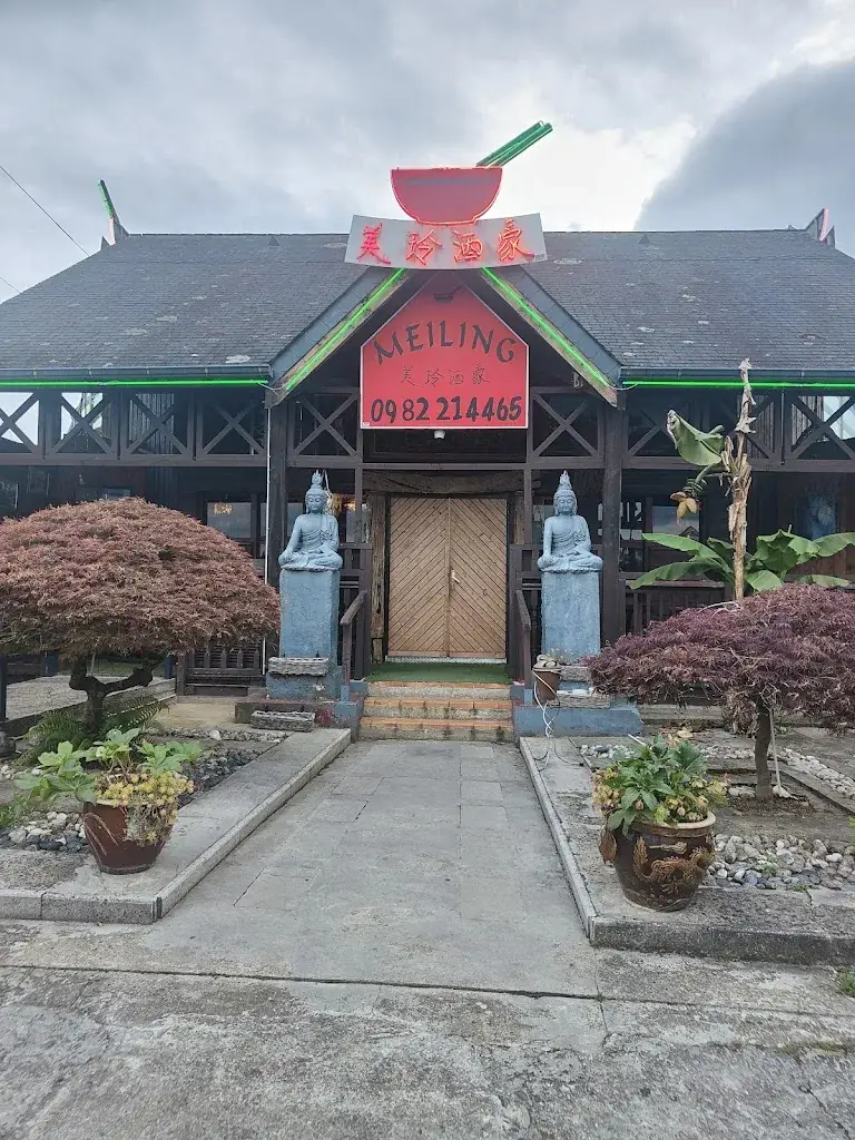 Menno Beun_Le Meiling_Serres-Castet_review