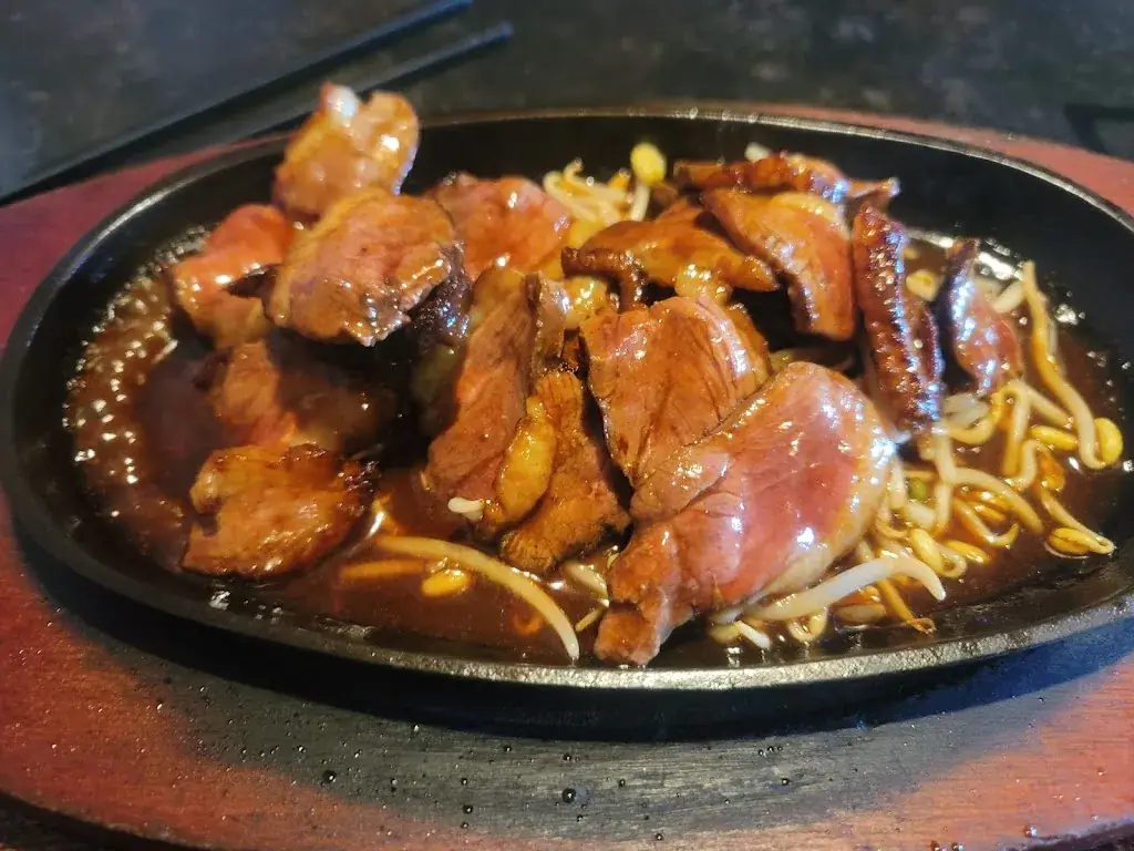 Le Meiling_Serres-Castet_slider_image_3