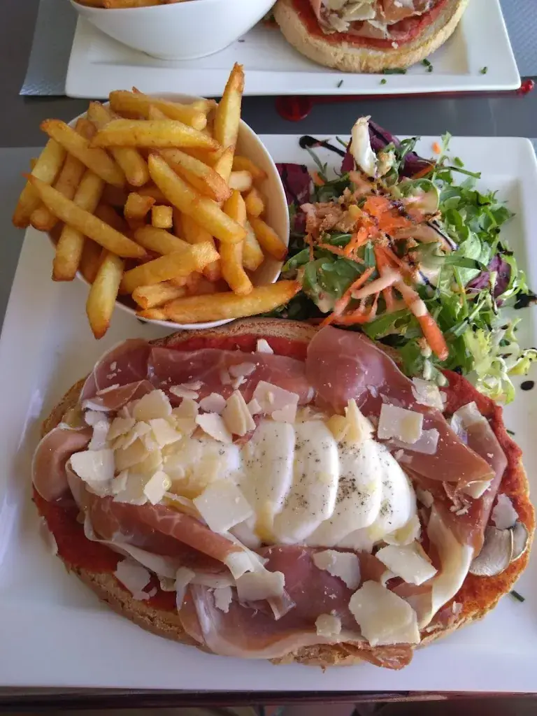 Menu_BAR / RESTAURANT Les Embruns_Serres-Castet_image_8