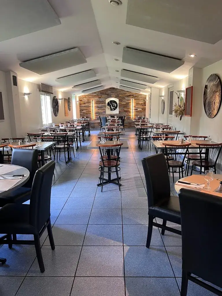 BAR / RESTAURANT Les Embruns restaurante en Serres-Castet