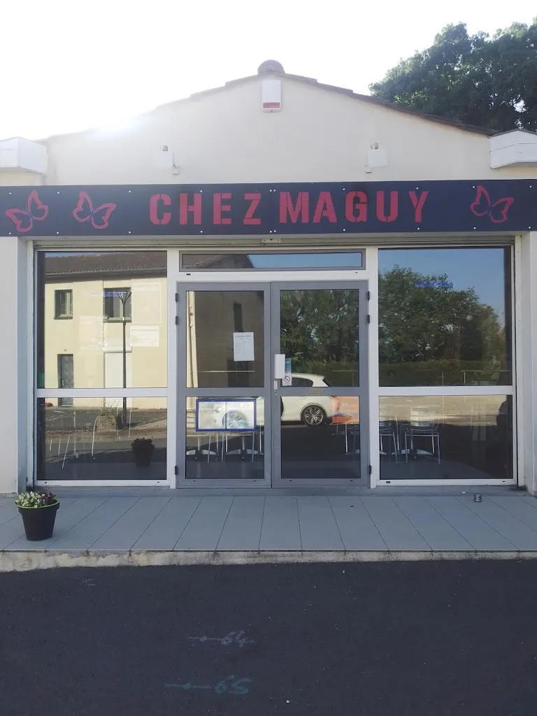 Chez MaGuy restaurant in Orignolles