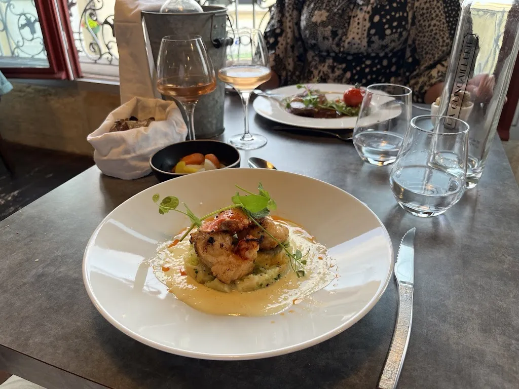 Douglas Ashley_Restaurant Cave La Quincaillerie_Montendre_review