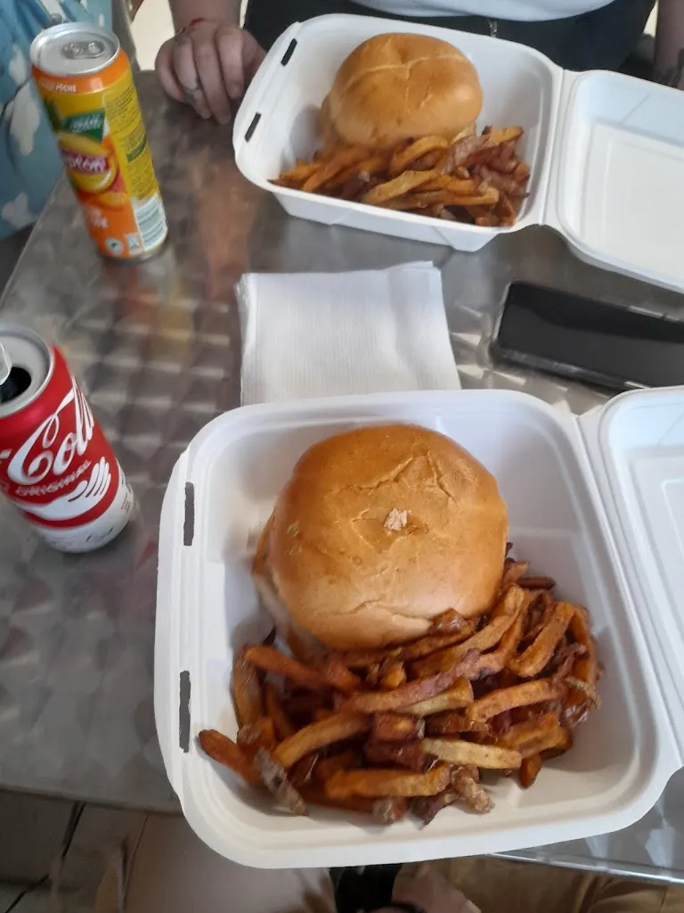 Menu_LE YAMI ( kebab, pizza, burger, plat maison) ,montendre_Montendre_immagine_5